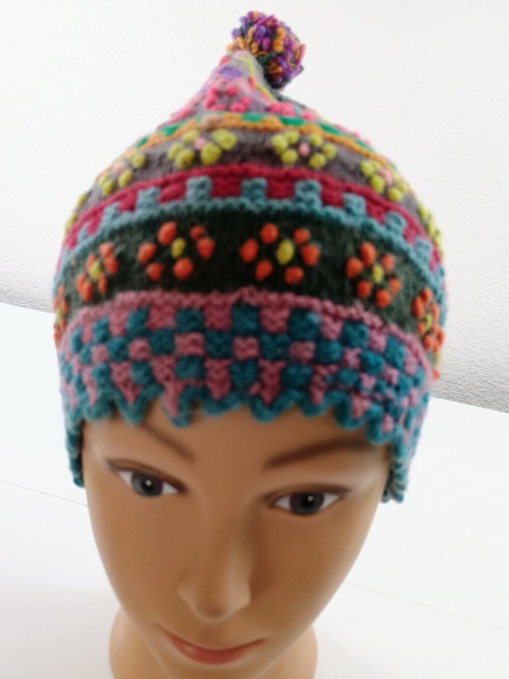 Handcrafted Andean Hat – Textile Tradition – Sheep's Wool – Embroidered Flowers
